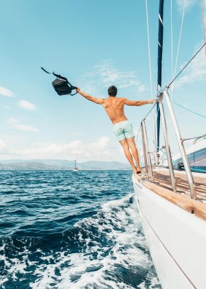 pexels-ollivves-1223649