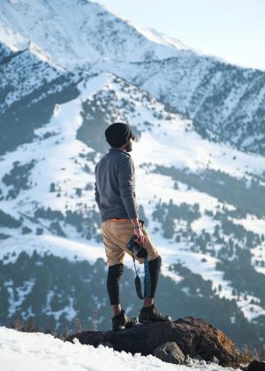 pexels-ozgomz-925263